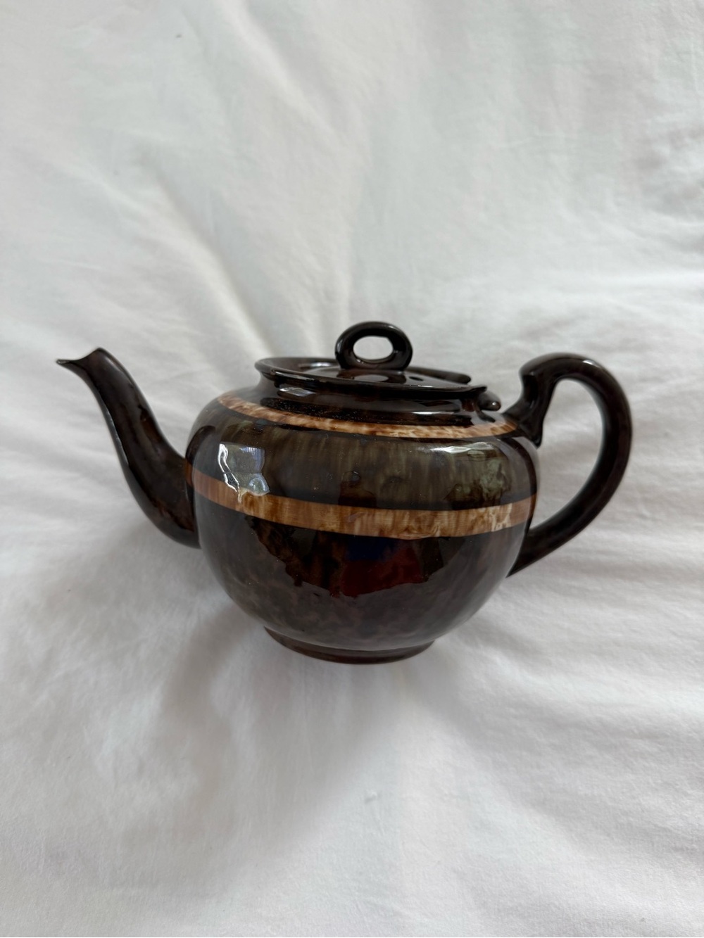Ceramic Brown Teapot with Band Accent